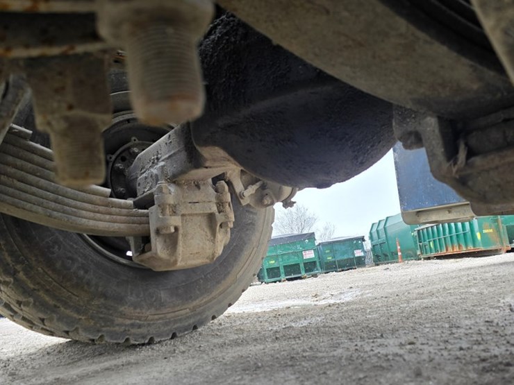 #22589-•-2006-mack-cv713-granite-roll-off-truck-image-95