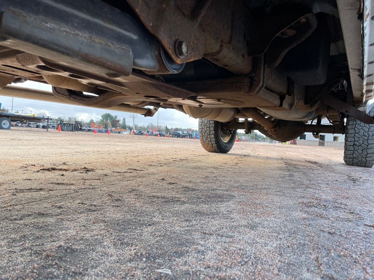 2014-dodge-ram-3500-image-14