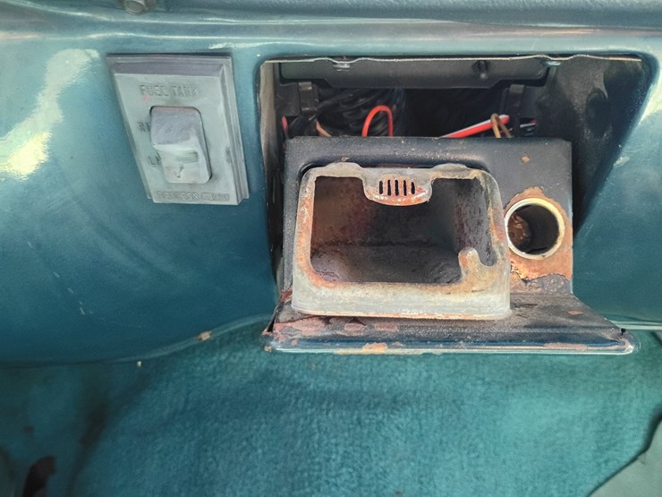 1982-chevrolet-c10-image-45
