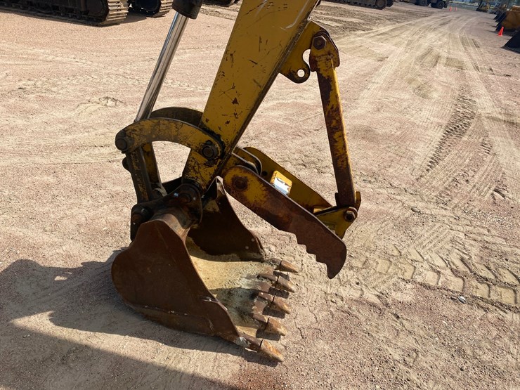 caterpillar-305c-cr-image-14