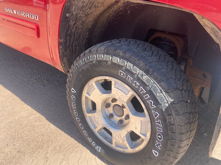 2012-chevrolet-silverado-1500-image-16