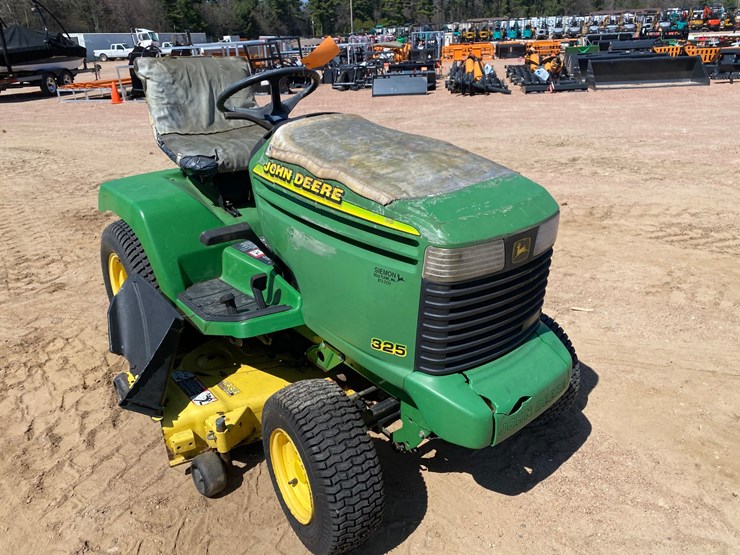 john-deere-325-image-3