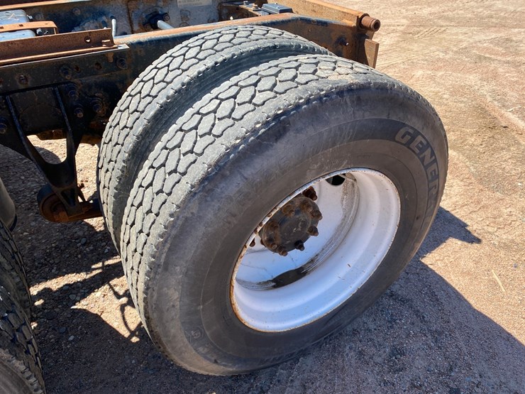 2009-international-prostar-image-24