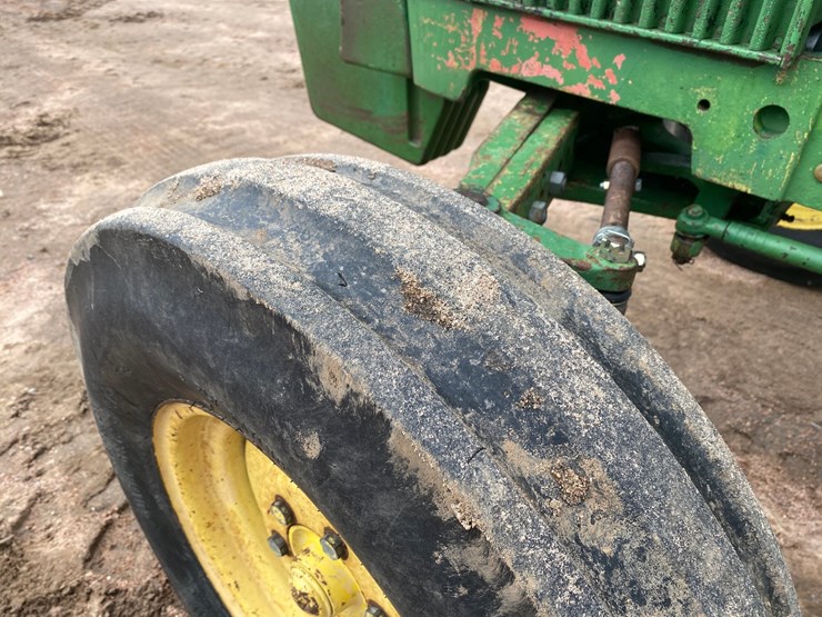 1980-john-deere-2040-image-10