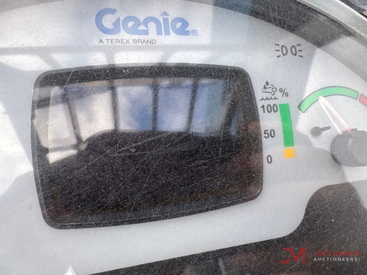 2013-genie-gth1056-image-20