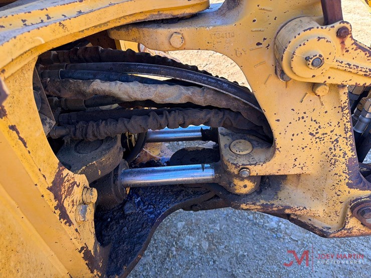 1999-deere-410e-image-12