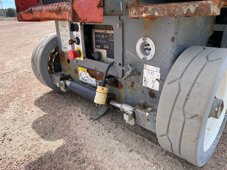 skyjack-sjiii3219-image-12