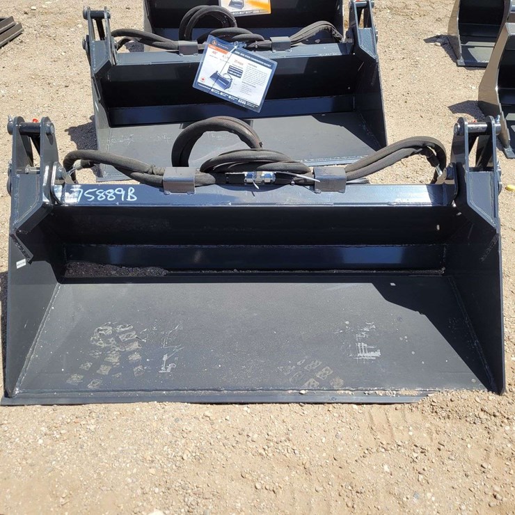 Wolverine MCB-11-48W Mini Skid Steer Combination Bucket