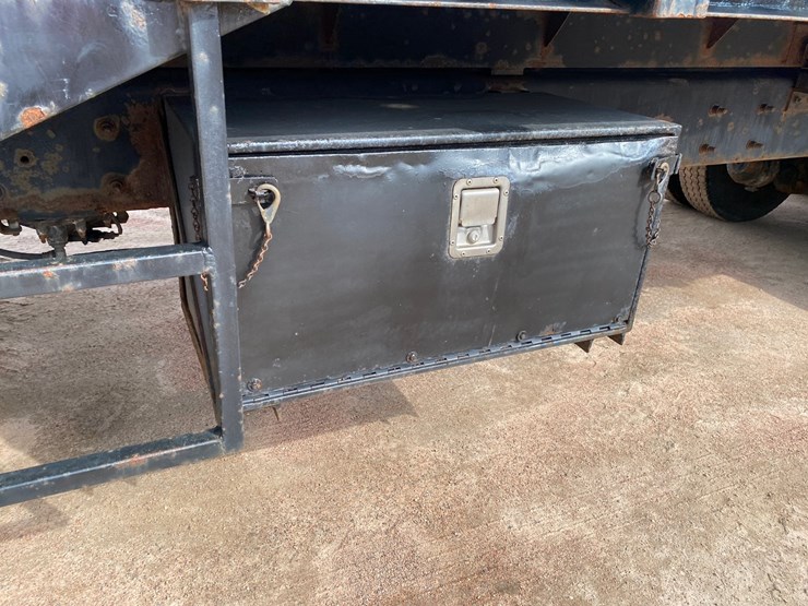 2003-international-7400-image-12