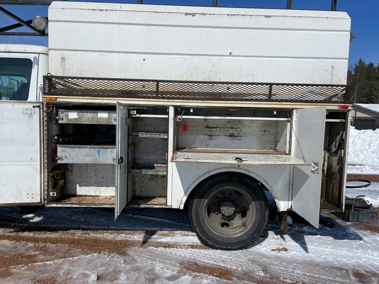 2000-international-4700-image-13