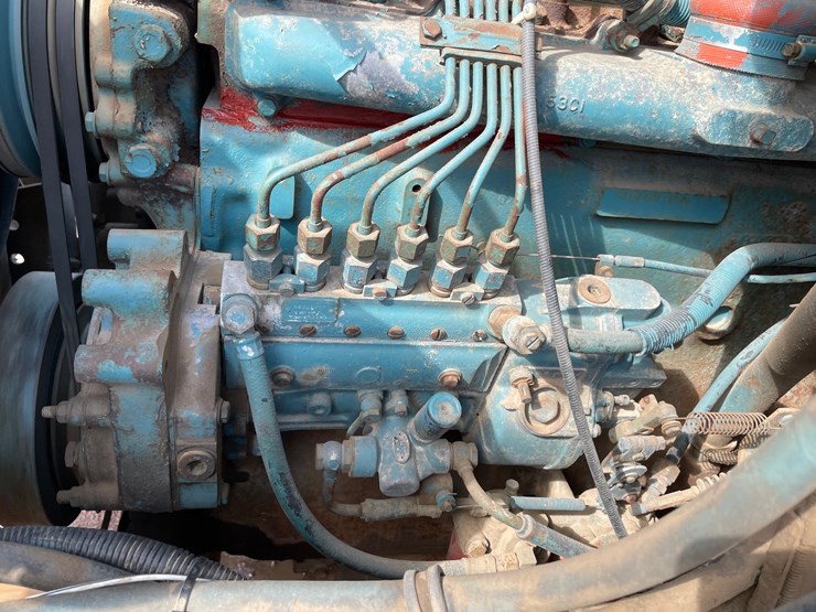 1990-international-4900-image-53