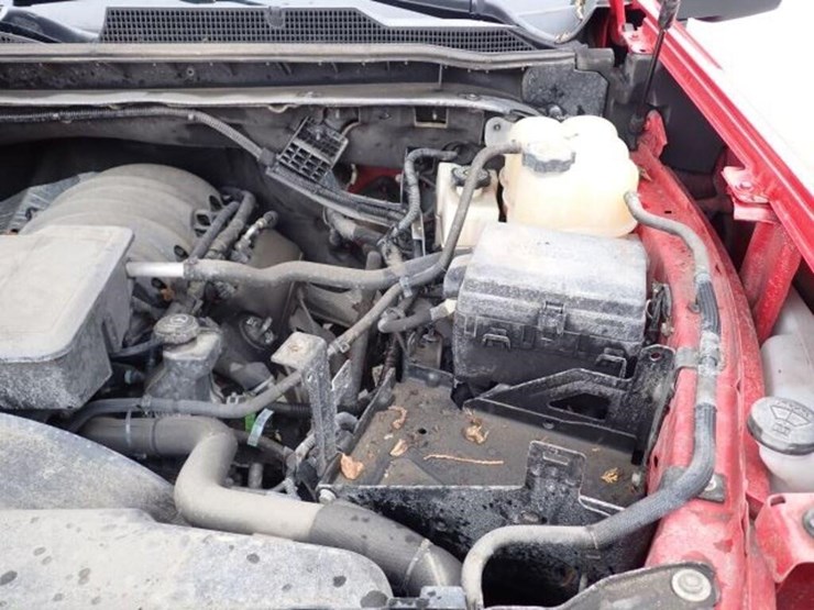 2022-chevrolet-2500hd-image-44