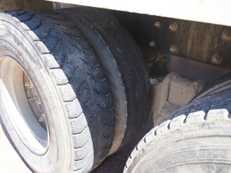 1985-mack-dm686s-image-13