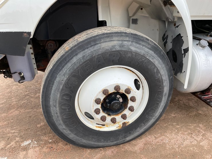 2012-international-durastar-4400-image-50