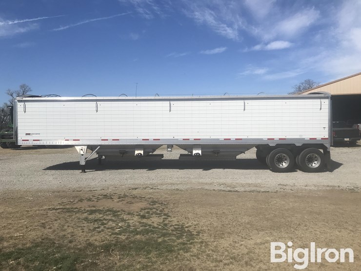 2025-timpte-grain-trailer-image-8