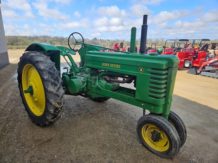 john-deere-model-b-image-7