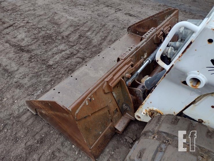 2017-bobcat-t590-image-18