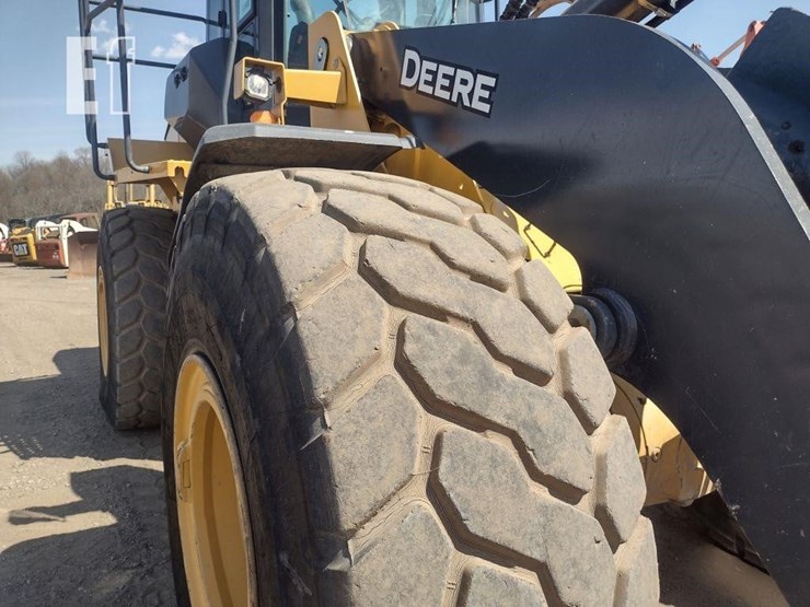 21-deere-724p-image-30