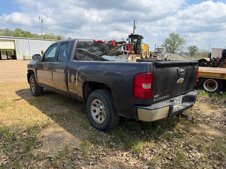 #41750-•-2010-chevrolet-silverado-4x4-pickup-vin:-1gcskpe36az230962-image-4