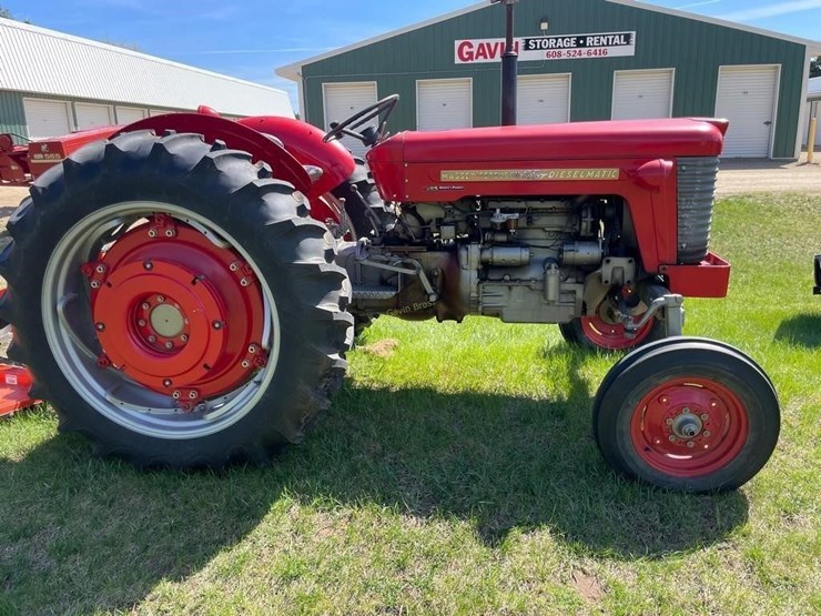 massey-ferguson-65-image-2
