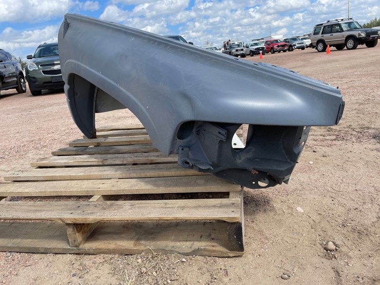 1998-dodge-2500-image-2