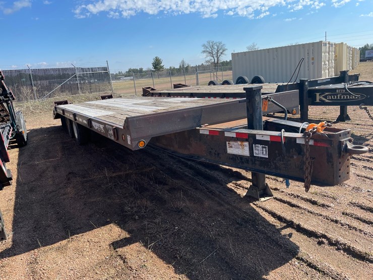 2002-towmaster-t-40-image-3