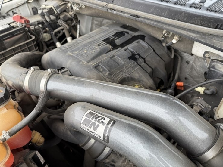 2015-ford-f150-image-13