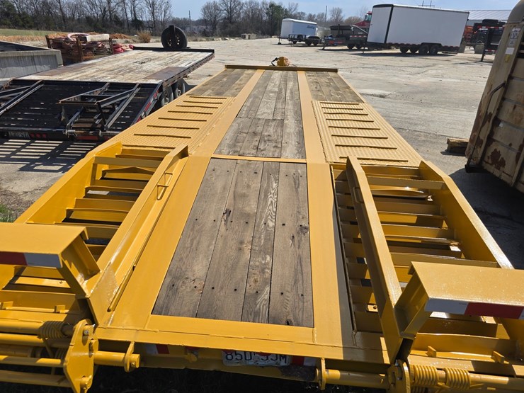 #22622-•-20'-tag-equipment-trailer-image-17