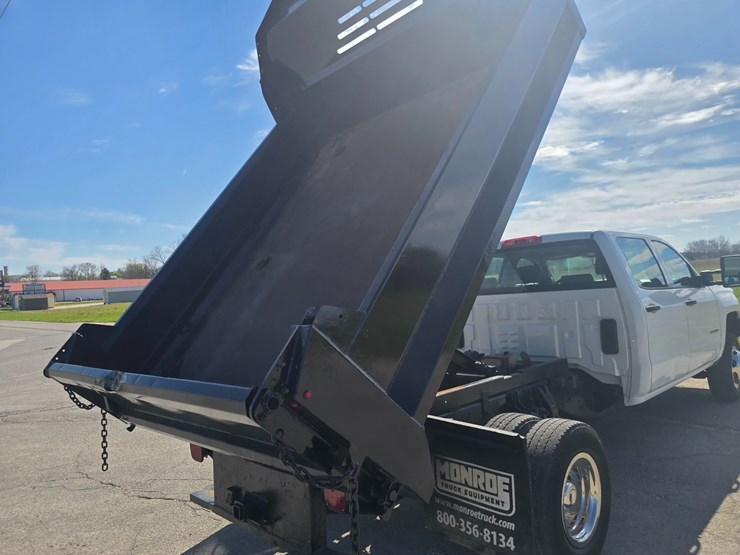 2019-chevrolet-silverado-3500-image-58