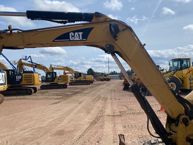 caterpillar-305c-cr-image-19