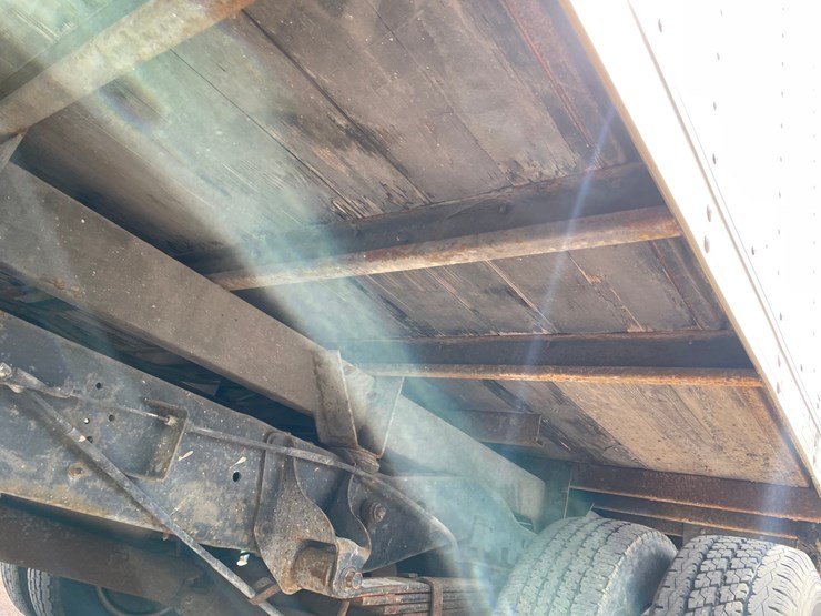 2009-ford-e450-image-38