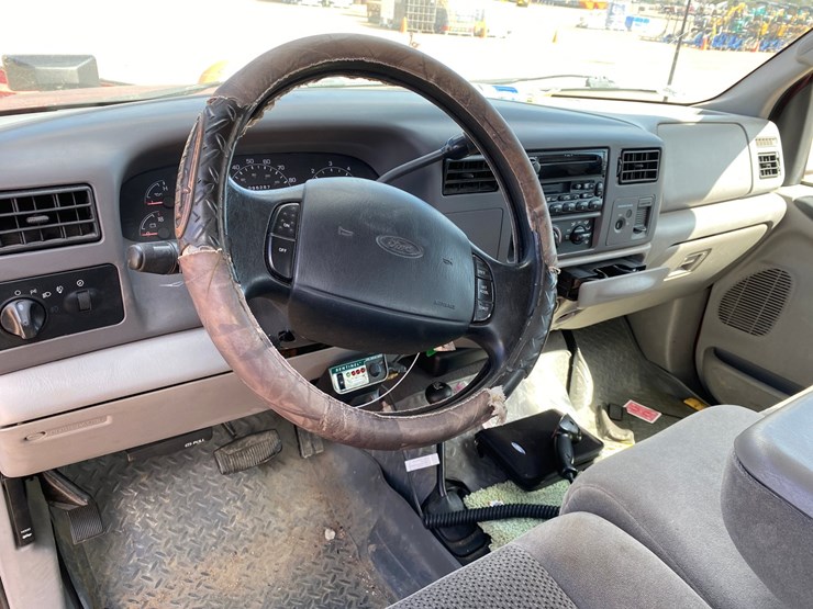 2001-ford-f350-xlt-image-57