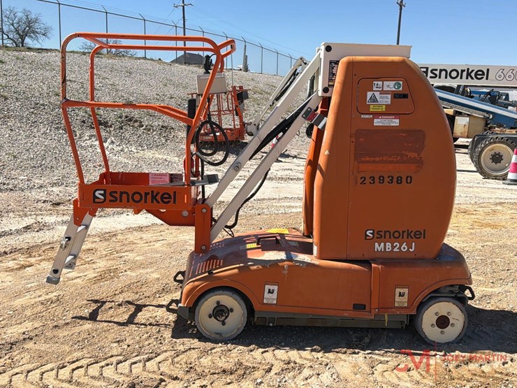 2019-snorkel-mb26j-boom-lift-image-2
