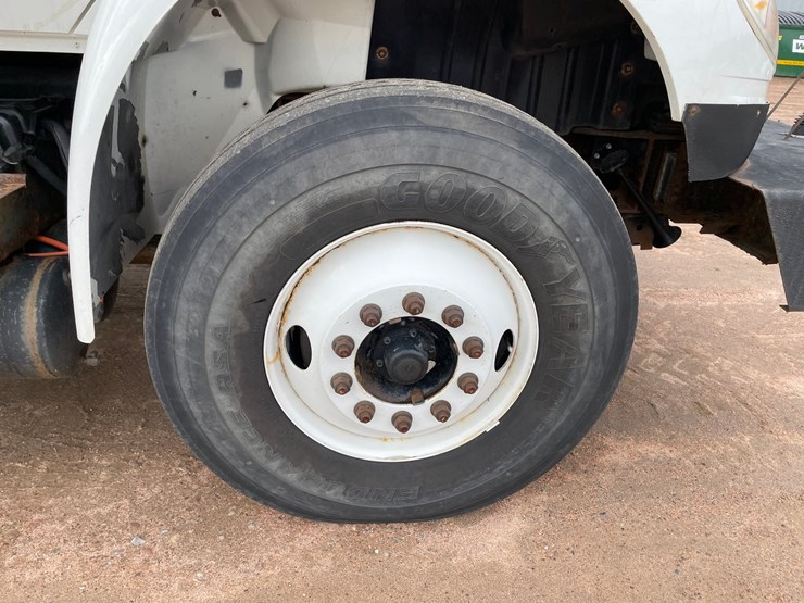 2012-international-durastar-4400-image-48