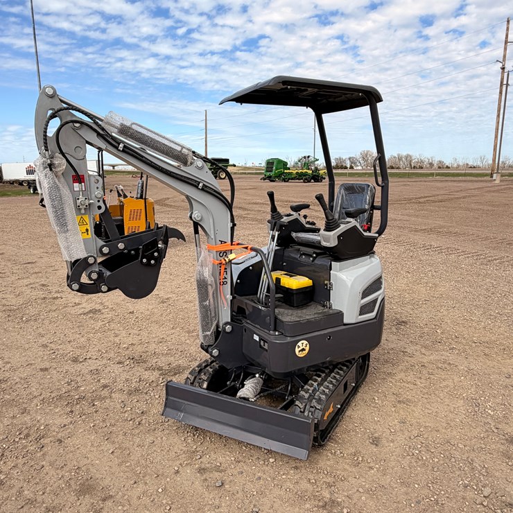 Unused 2026 LandHero ATS ME18 Mini Excavator