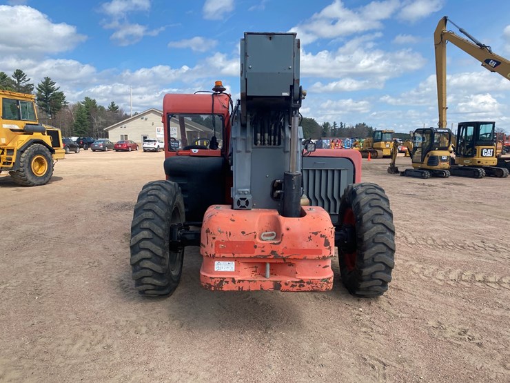 #1306-•-2018-skyjack-8,000lb-telehandler-image-10