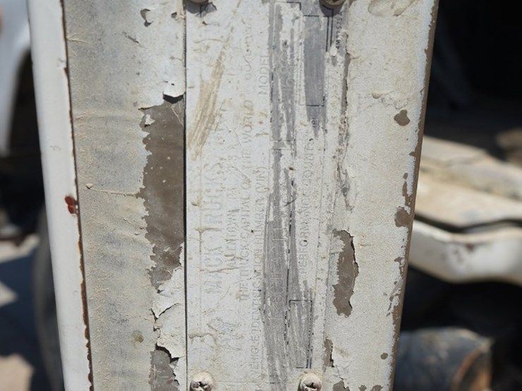 1985-mack-dm686s-image-6