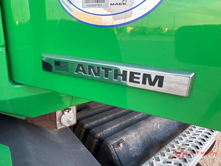 2020-mack-anthem-64t-image-18