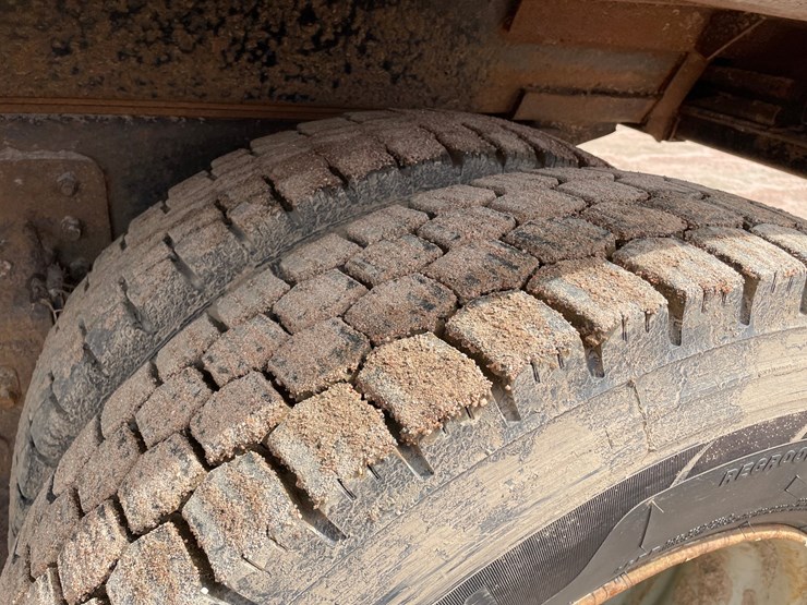 1995-mack-cl713-image-27