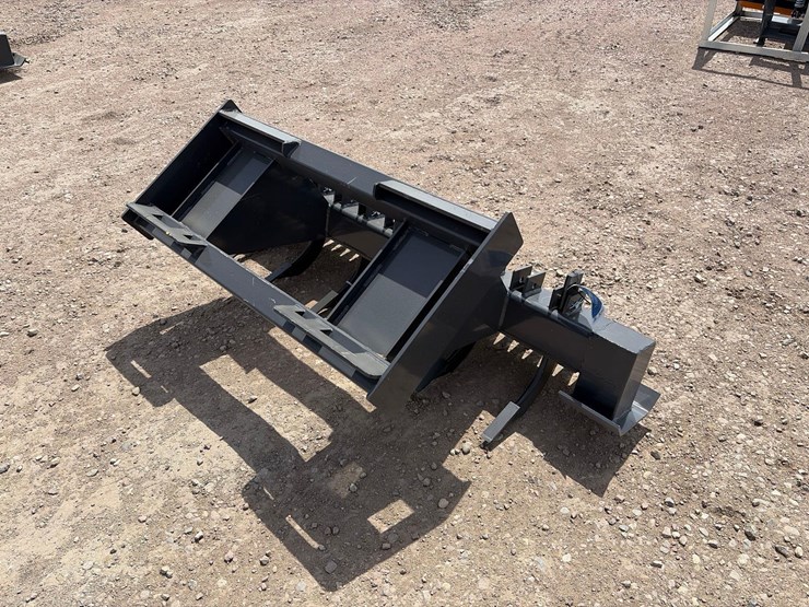 unused-2025-wolverine-rpr-12-72w-skid-steer-ripper-attachment-image-3