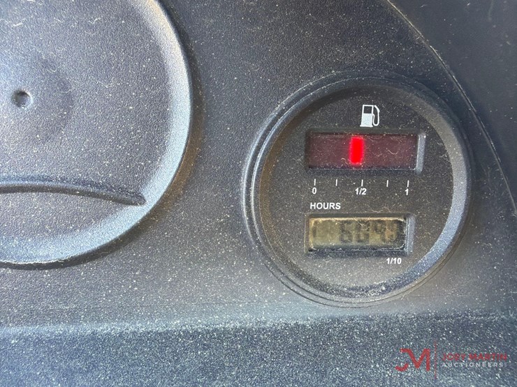 club-car-carryall-1700-image-9