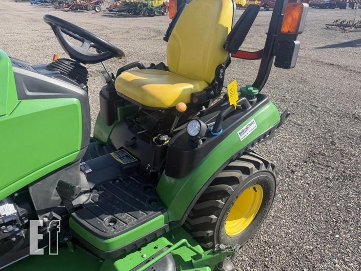 john-deere-1025r-image-8