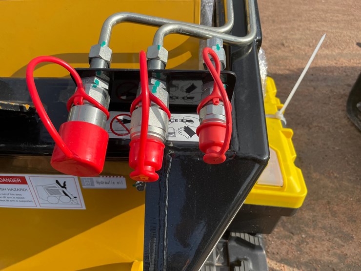 #1155-•-agt-mx-mrt14-tracked-stand-on-mini-skid-steer-image-12