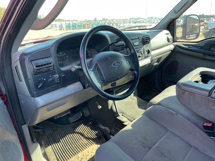 2007-ford-f250-xlt-image-30