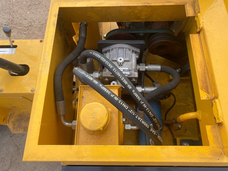 #1299-•-2007-fland-dual-vibrating-roller-image-15