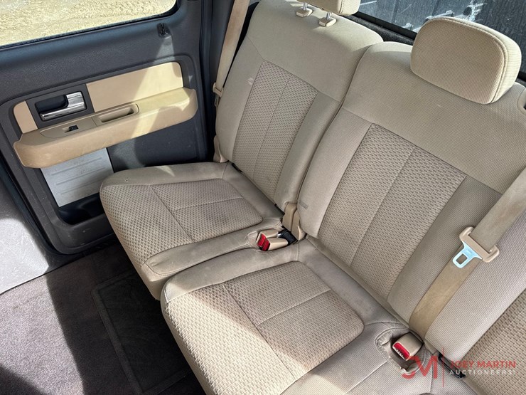 2014-ford-f150-xlt-image-17