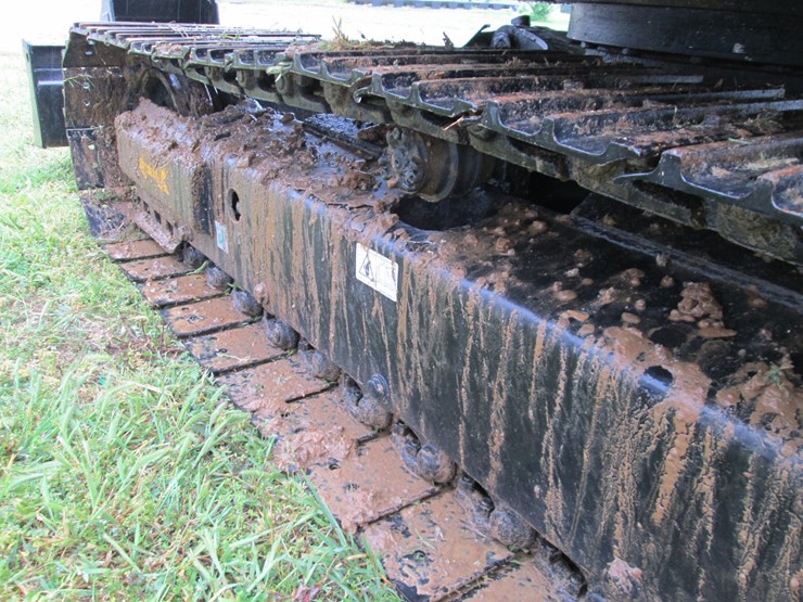 caterpillar-305.5-image-8