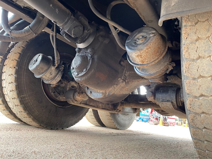 2006-caterpillar-c7-image-42