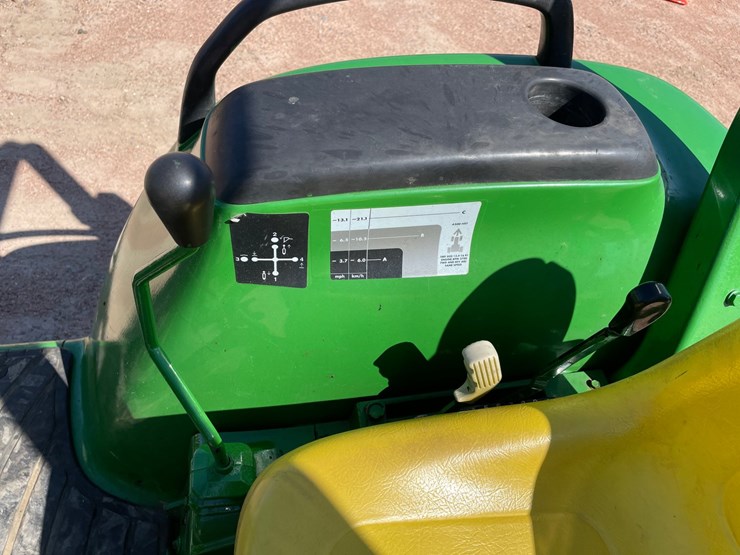 john-deere-4200-image-16