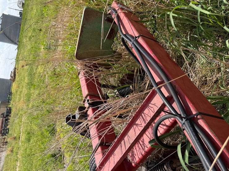 case-ih-5300-image-10